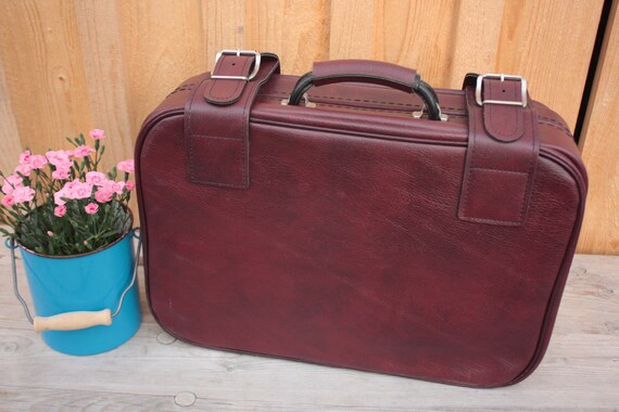 Suitcase red small old vintage retro suitcase lug… - image 2
