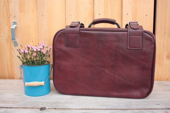 Suitcase red small old vintage retro suitcase lug… - image 3