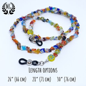 The glasses chain has three length options: 26", 28", or 30".