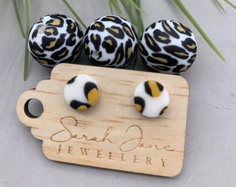 Handmade Clay Round Stud Earrings - White Leopard