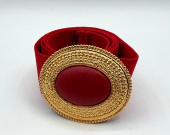 Vintage Day-Lor USA Red Stretch Belt Gold Tone Cabochon Buckle 42.5" Length
