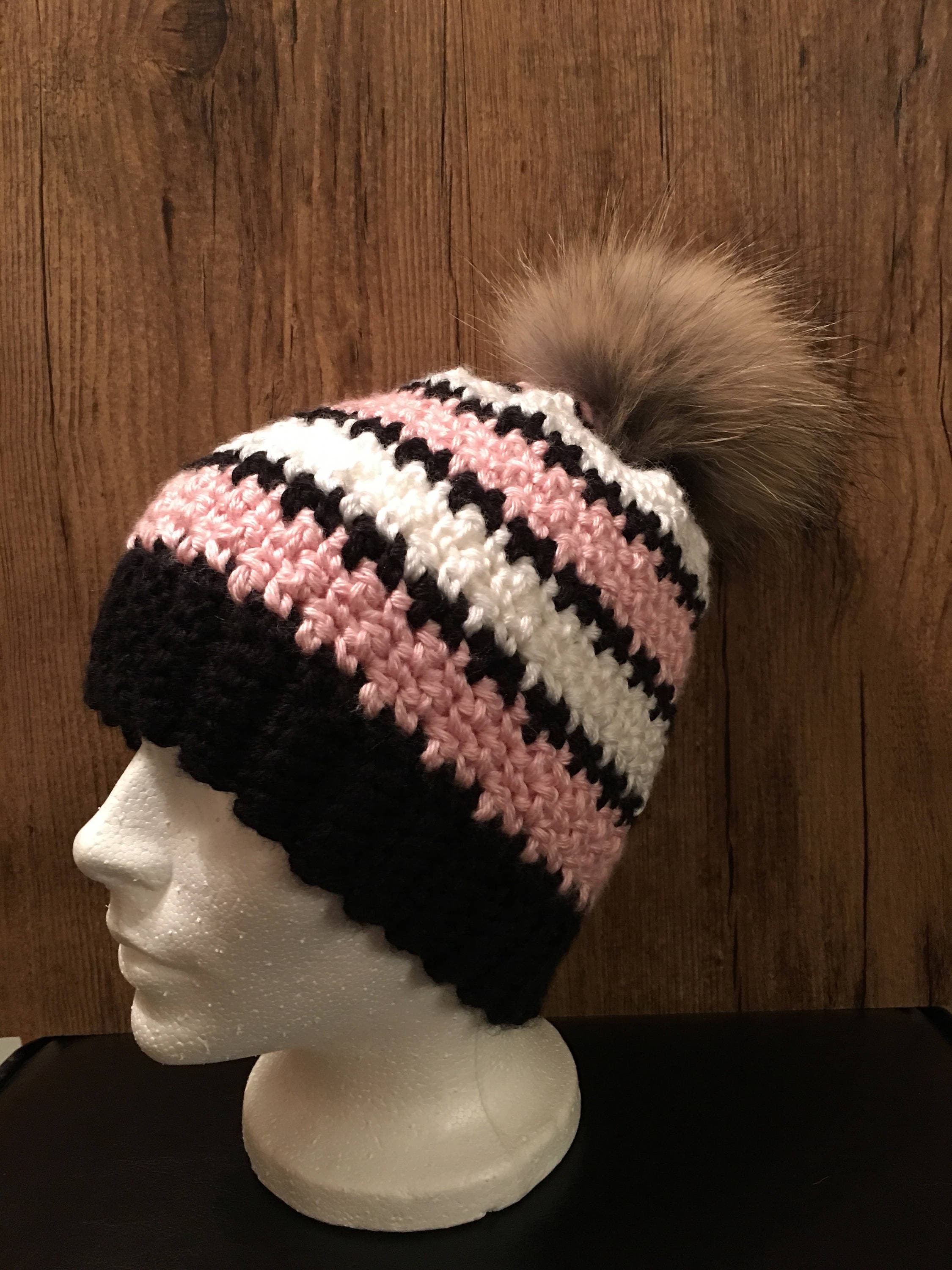 Bonnet Crocheté Femme Coton Motif Tête De Mort Et Floral - Beige Nacré - Lavage Main - Neuf Avec étiquettes
