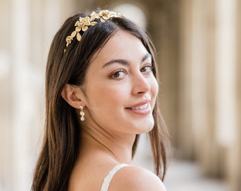 Camellia - Golden flower crown, vintage rustic floral boho wedding hair accessory, floral wedding tiara