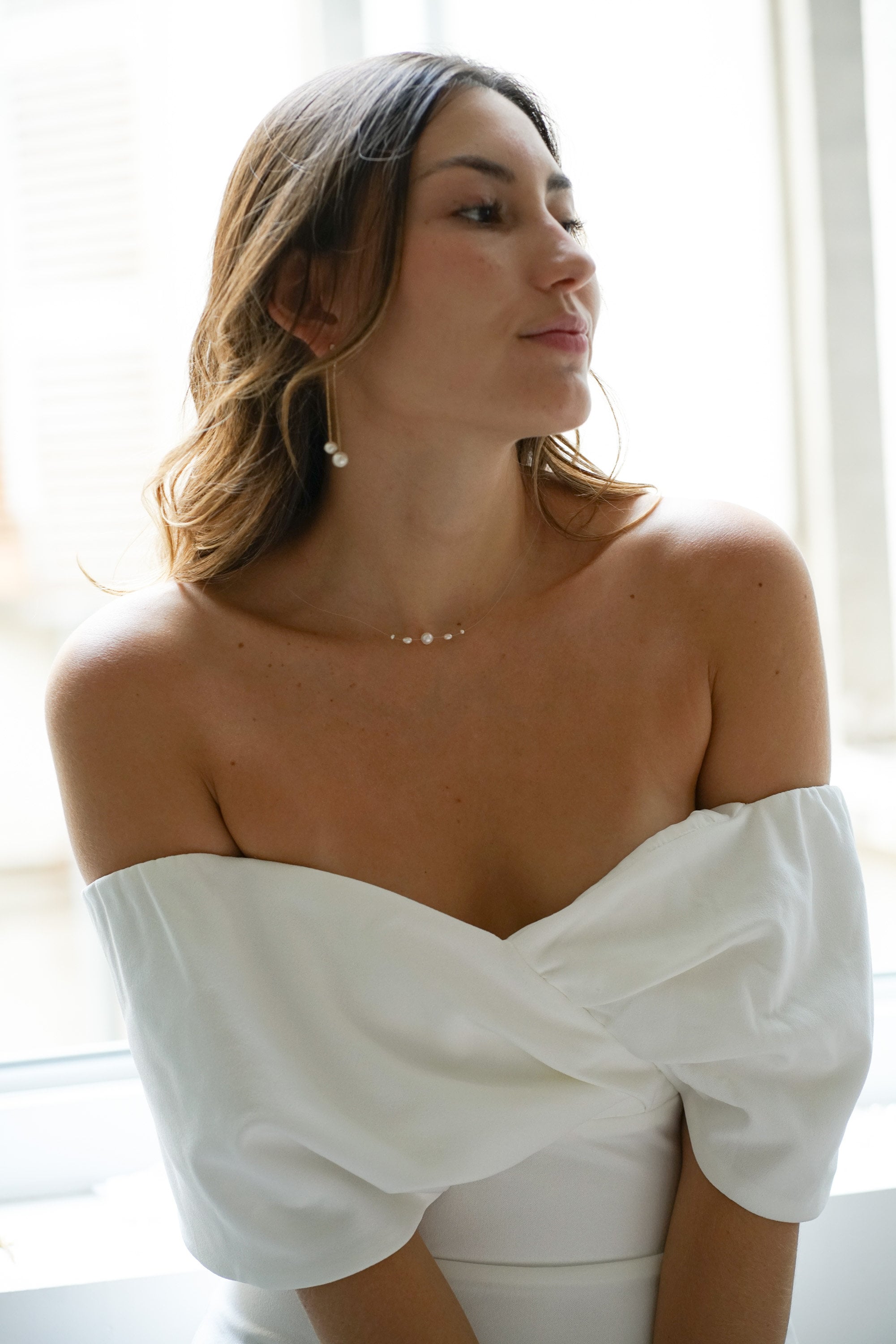 Minimalist natural pearl necklace, pearl bridal necklace, romantic and civil boho wedding, simple discreet modern bridal jewelry