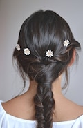 Set of 3 hair pins, wedding head jewel, bridal bun pin. Flower, white daisy. Romantic bohemian product logo