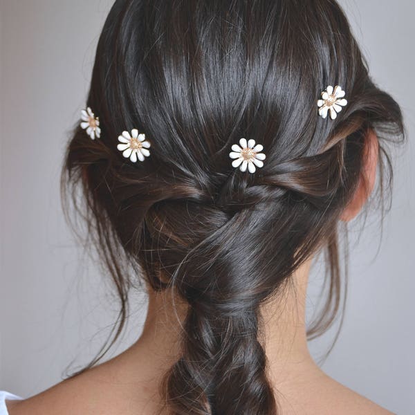 Set of 3 wedding head jewel hair sticks, bridal bun pick. Flower, white daisy. romantic bohemian