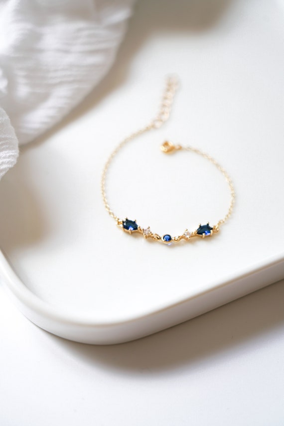 Demoiselle - Bracelet Or 18k, Bijou Pierre Couleur Cadeau, Accessoire Témoin Mariage, Ajustable Something Blue