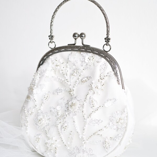 Freesia - Sac de mariée glamour dentelle de perles, pochette mariage vintage argent ou  doré, sac a main blanc à sequins pour occasion