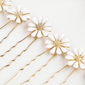 Set of 3 wedding head jewel hair sticks, bridal bun pick. Flower, white daisy. romantic bohemian