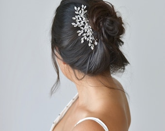 Peigne mariage, argent, bijou de tête chignon,  pic à cheveux, cristaux. Accessoire bohême, délicat, romantique, féerique. Coiffure mariée