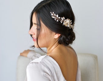 Peigne mariage, bijou de tête chignon, pic à cheveux de perles cristaux. Accessoire bohême, or, doré, romantique, féerique. Coiffure mariée