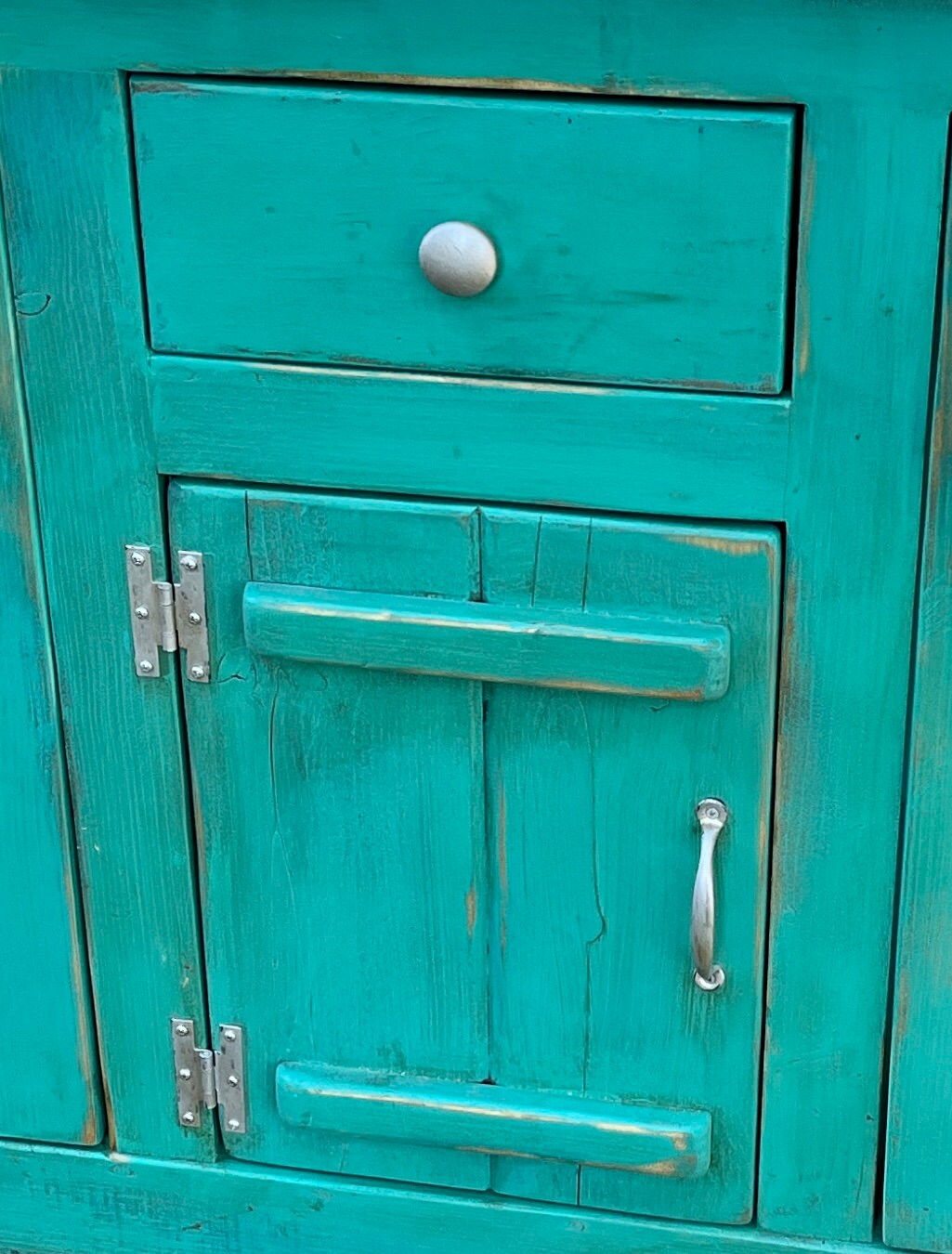 Kitchen Island, Kitchen Island With Storage. Solid Wood Farmhouse