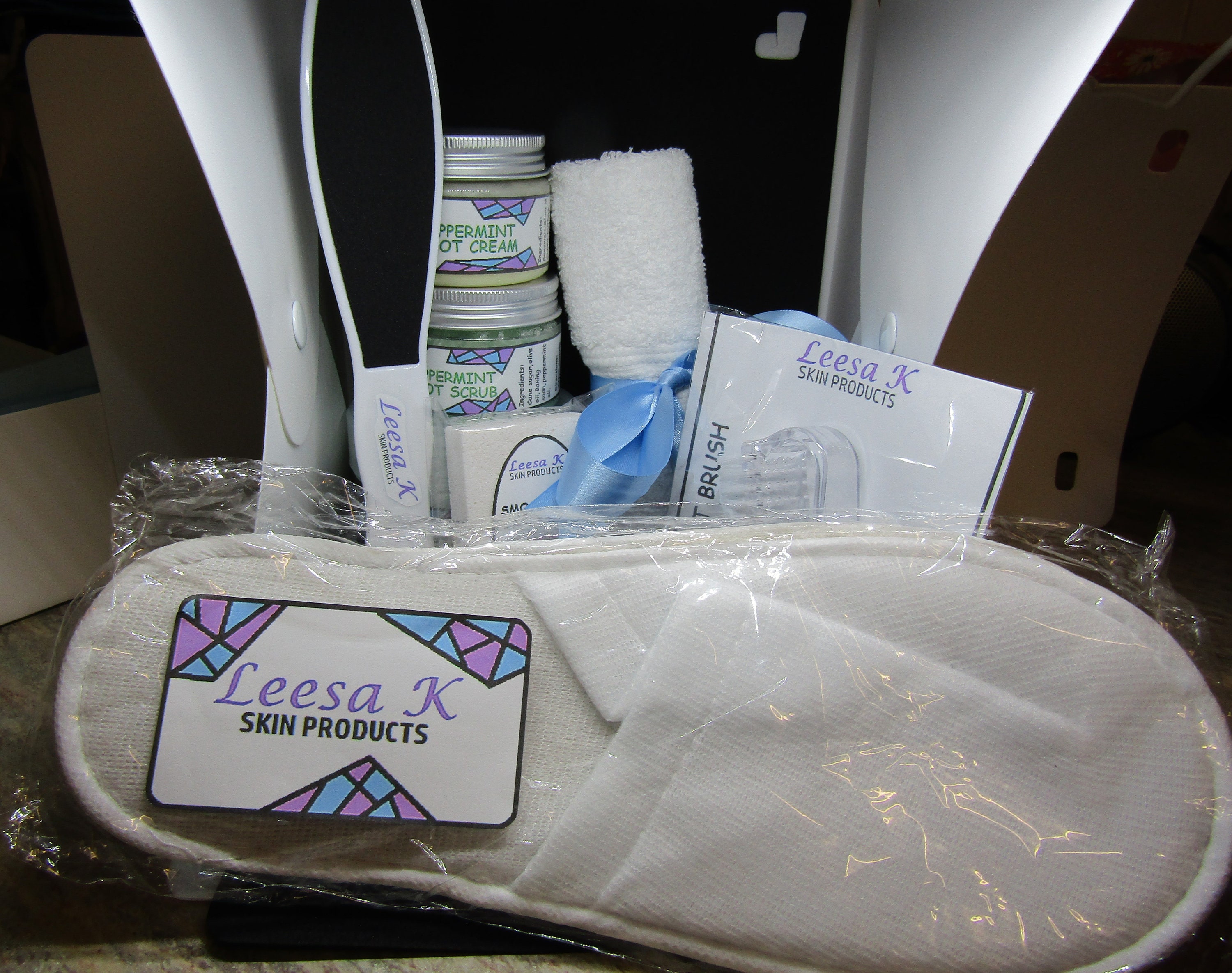 Peppermint foot pamper kit Pamper hamper Relaxing foot Etsy