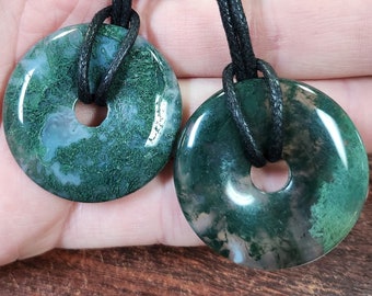 Moss Agate Pi Stone, Moss Agate Pi Stone with adjustable cord