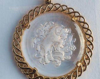Golden TRIFARI Horned Ram Intaglio Pendant Necklace Etched Glass Aries Zodiac Signed