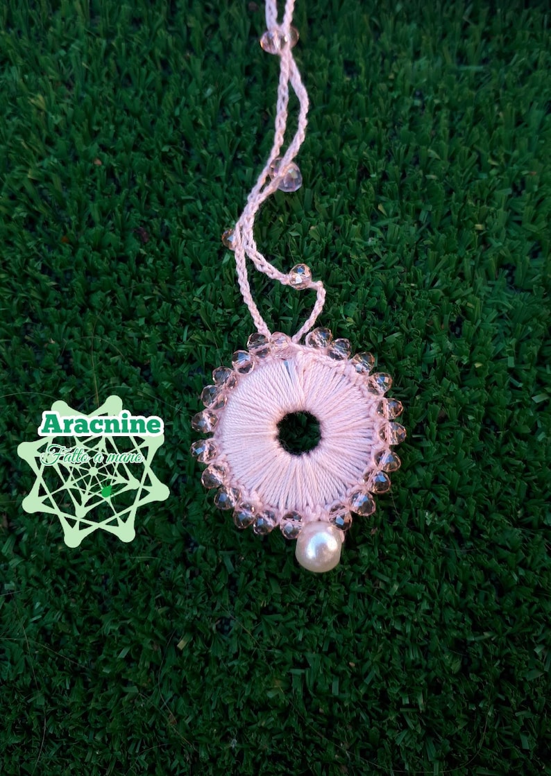 Crocheted necklace