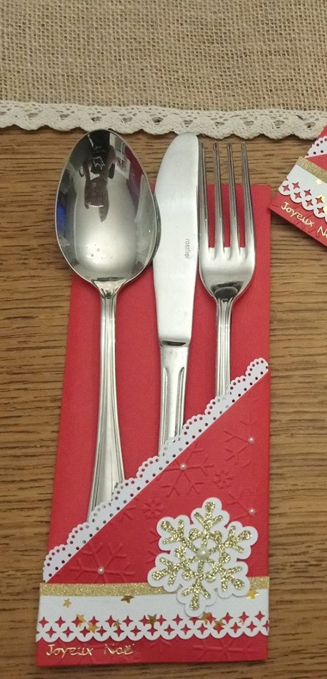 10 Porte-Couverts Chapeau De Père Noël - Déco De Table De Noël - 12x6 Cm - Set Marque-Places Festif