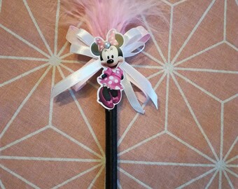 Stylo décoré minnie , couleur des déco aux choix