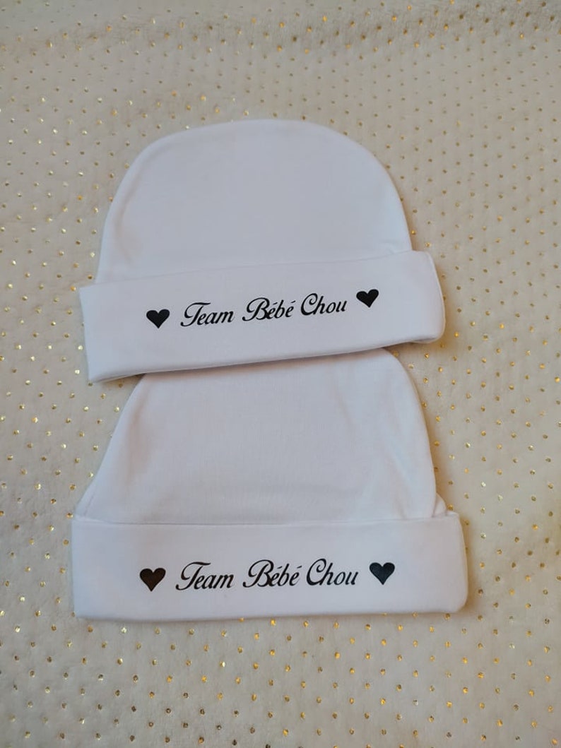 Bonnet de naissance personnalisé model aux choix Blanc simple