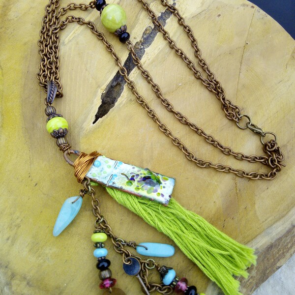 Bohemian style necklace - enamel plate - green beads raku - copper metal chain