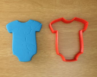 Cortador de galletas de traje de cuerpo de bebé