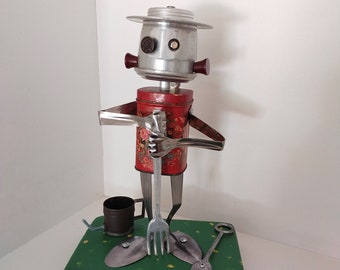 Robot sculpture recycled objects.