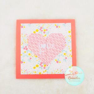 CARTE COEUR en origami - Texte "Love" - Papier washi japonais - Motifs fleurs et vagues seigaiha - Tons rose saumon et blanc