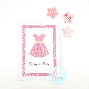 CARTE PETITE ROBE Japonaise en origami - Fête des Mères - Texte « Mère-veilleuse » - Papier Japonais washi - Tons rose, blanc et doré