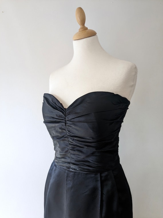 Bellville Sassoon Designer Early 1990s Strapless … - image 5