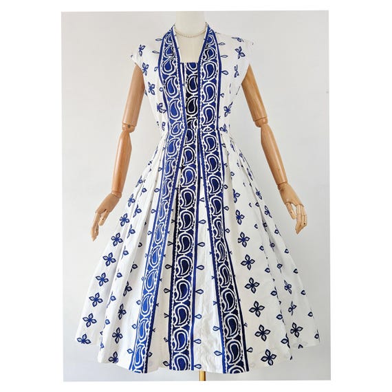 used vintage dresses Vera Wang Vera Wang Wedding Dress this classic 1950s inspired dress features a high neckline Ep 53: The process of