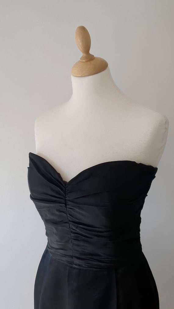 Bellville Sassoon Designer Early 1990s Strapless … - image 9