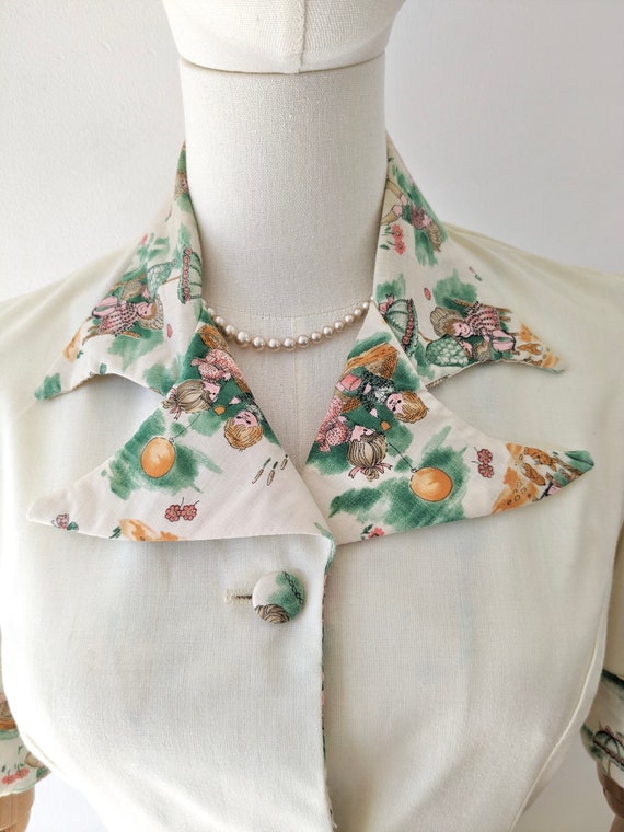 Dress with Retro collar