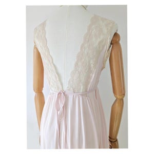 1960s Pale Pink and Lace Night Gown * Pink Lace Night Dress * Vintage Pink Floaty Lace Nightdress * Full Length Baby Pink Vintage Night Gown