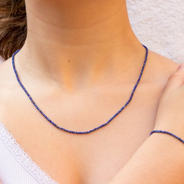 Parure Bracelet ajustable et Collier avec petits Lapis-Lazuli facettés - Fil nylon bleu
