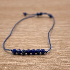 Adjustable bracelet with 7 small Lapis-Lazuli - Blue nylon thread - minimalistic bracelet - faceted gems - gift for her