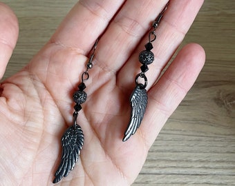 Boucles d'oreilles pendentifs gothiques ailes d'anges noirs et cristal