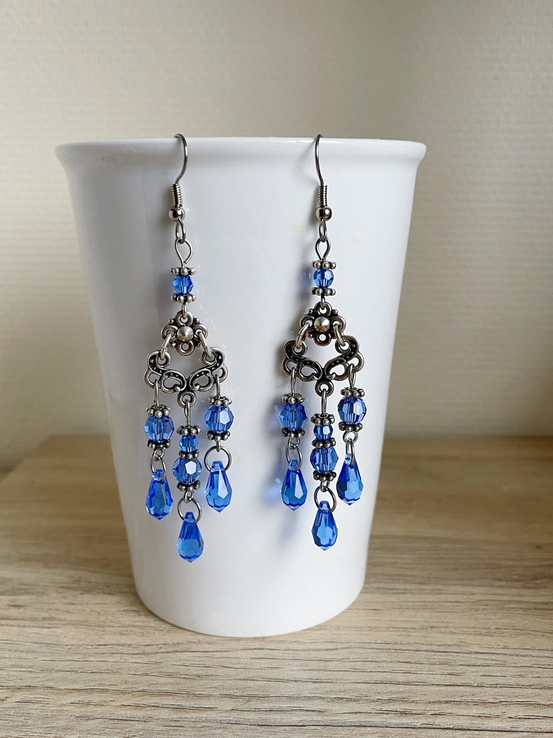 Boucles d'oreilles chandeliers cristal swaroski saphir Victorien image 4