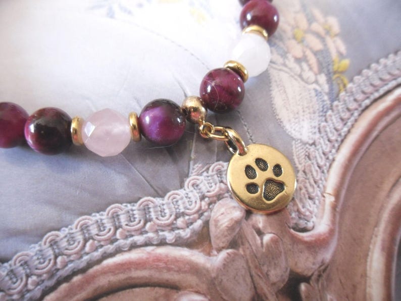 Feminine bracelet Tiger eye beads dyed Fuchsias faceted rose quartz beads metal paw print charm image 4