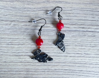 Boucles d'oreilles décalées, sorcière et chauve-souris - Halloween - Gothique