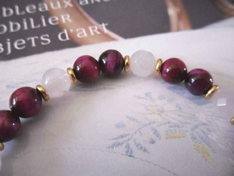 Feminine bracelet Tiger eye beads dyed Fuchsias faceted rose quartz beads metal paw print charm image 2