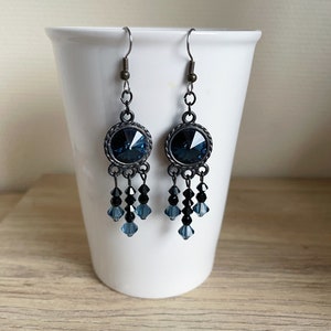 Boucles d'oreilles pendantes Gothique Halloween Métal noir et rivoli bleu Montana cristal Swarovski image 5