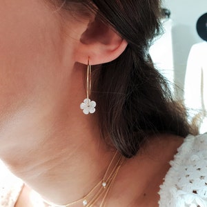 BIANCA Creoles Mother-of-pearl flowers earrings in 14-carat gold-filled or 925 silver