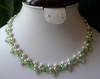 NECKLACE pearls and SWAROVSKI Peridot Crystal