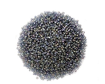 10 g Miyuki round seed beads 15/0 2440 - Transparent Gray Luster AB