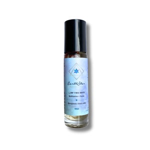 Of the Soul - Rolo Ritual Terapêutico - Perfume Natural - Óleos Essenciais Pulse Point - Clareza + Foco - Rolo Meditação - Aromaterapia