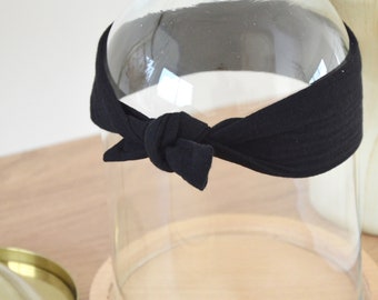 Baby headband in black cotton gauze