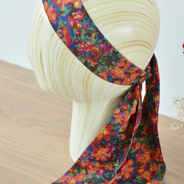 Long Foulard fleurs vintage rouge