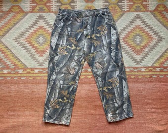 Y2K Carhartt Carpenter Pants Camo Realtree B158 CMO  Utility Thick Canvas Dungaree Fit Pants /  42W 32L 42x32