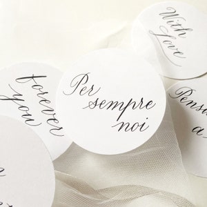 Tag scritti con inchisotro e pennino a mano per matrimoni, bomboniere, compleanno.