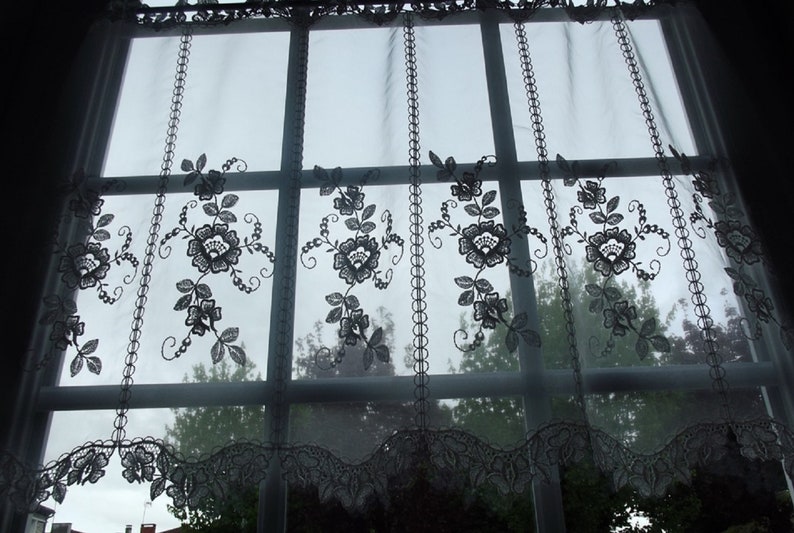 white curtains pair of curtains France antique curtains roses vintage curtains Lace Curtains romantic home decor Lace Curtains